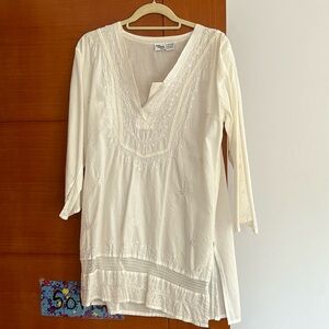 Embroidered Indian white tunic